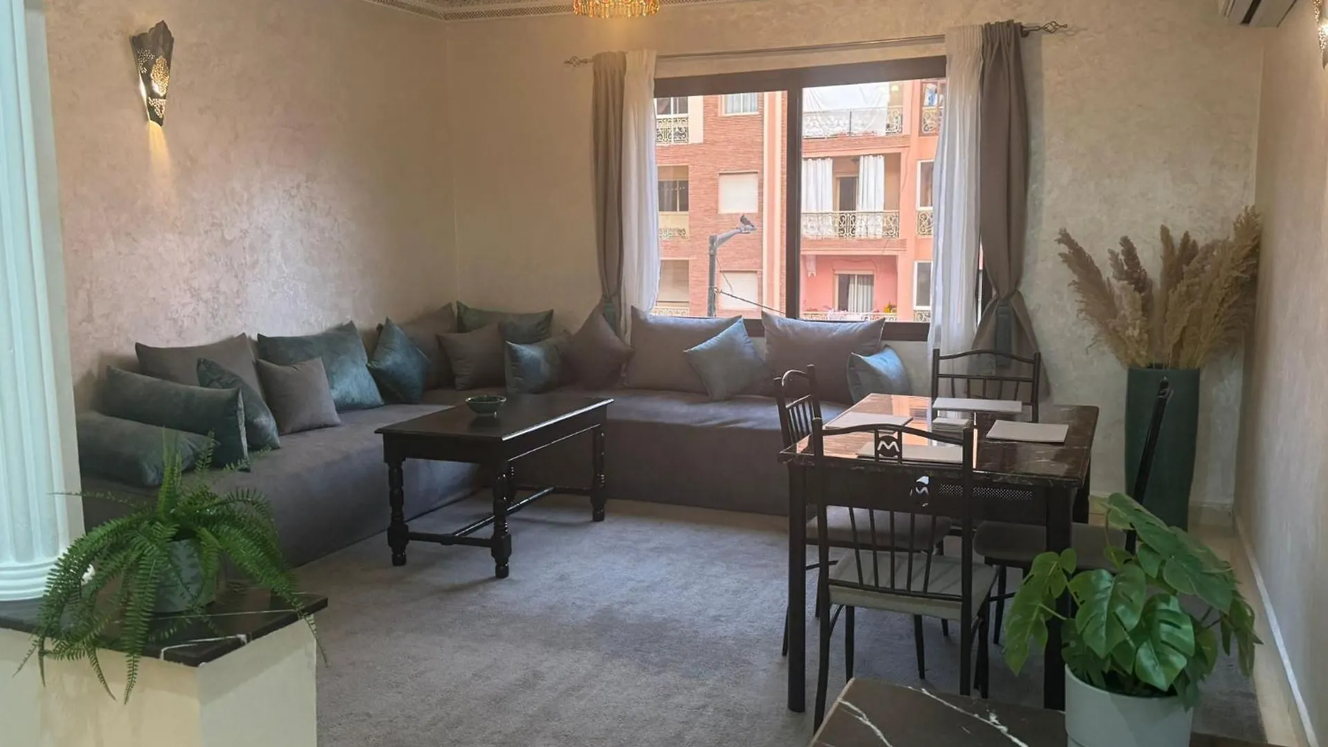 Elegant Apartment In Majorelle location
